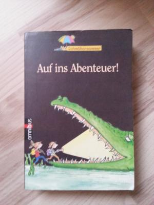 gebrauchtes Buch – Blyton, Enid; Hassencamp – Omnibus Schmökersommer - Auf ins Abenteuer!