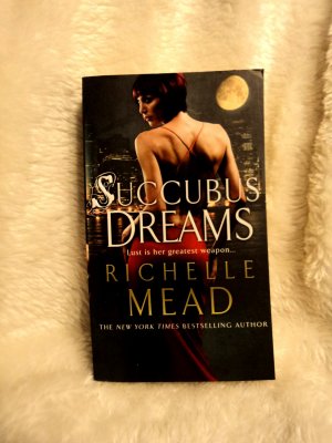 gebrauchtes Buch – Richelle Mead – Succubus Dreams