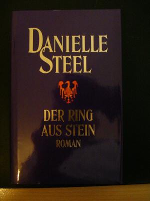 gebrauchtes Buch – Danielle Steel – Der Ring aus Stein