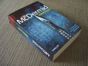 gebrauchtes Buch – Val McDermid – Vatermord - Ein neuer Fall für Carol Jordan und Tony Hill