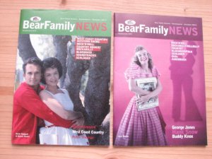 gebrauchtes Buch – Bear Family Records  – Bear Family News - 2007 - Nr. 4 u. 5 :  West Coast Country / Western Swing / Rock`N`Roll / Rockabilly // Hillbilly / Country Boogie / Bluegrass, Folk / Schlager / Soundtracks / DVDs / Audiobuch