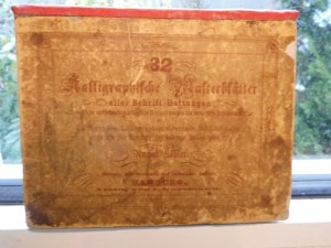 32 Kaligraphische Musterblätter aller Schriftgattungen