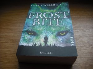 gebrauchtes Buch – David Wellington – Frostbite