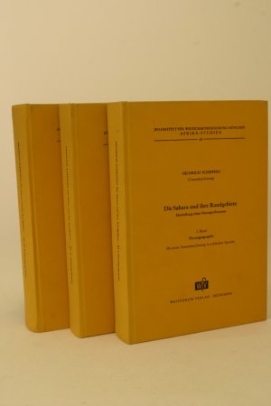 Die Sahara und ihre Randgebiete. Darstellung eines Naturgroßraumes in drei Bänden (=Afrika-Studien Band 60-61), herausgegeben vom Ifo-Institut für wirtschaftsforschung […]