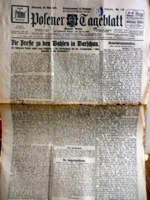 Posener Tageblatt ( Posener Warte ) Jahrgang 1927 ( Konvolut von 34 Zeitungen )