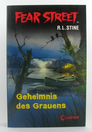 gebrauchtes Buch – R. L. Stine – Fear Street - Geheimnis des Grauens (enthält: Der Augenzeuge & Teufelskreis)