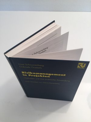 gebrauchtes Buch – Schnorrenberg, Uwe; Goebels – Risikomanagement in Projekten