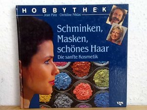 Schminken, Masken, schönes Haar