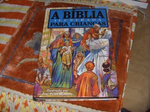 A Biblia Ilustrada Para Criancas