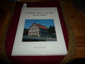 gebrauchtes Buch – Bauer Christine H – Siedlung, Haus und Hof in der Rhön