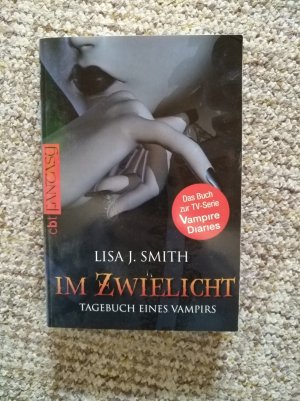 gebrauchtes Buch – Smith, Lisa J – Tagebuch eines Vampirs - Im Zwielicht