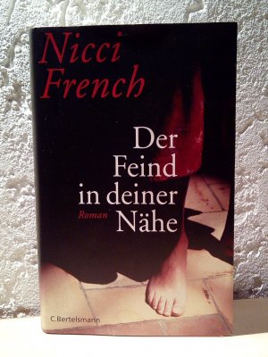 gebrauchtes Buch – Nicci French – Der Feind in deiner Nähe