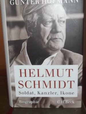 gebrauchtes Buch – Gunter Hofmann – Helmut Schmidt - Soldat, Kanzler, Ikone