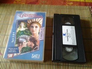 VHS - Videokassette - Prinzessin Fantaghiro - Teil 3 & 4 - Fantasy - 1995