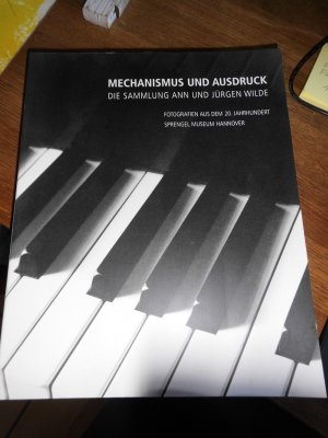 Mechanismus und Ausdruck