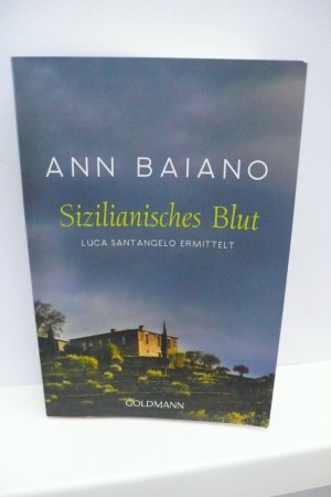 gebrauchtes Buch – Ann Baiano – SIZILIANISCHES BLUT  - Luca Santangelo ermittelt