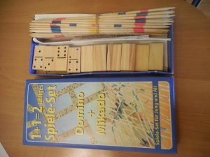 neues Spiel – 1+1=2 Teiliges Spiele- Set   Domino + Mikado