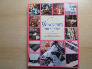 gebrauchtes Buch – Dekorieren mit Stoffen