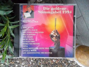 gebrauchter Tonträger – Flippers, Brunner & Brunner – Die goldene Stimmgabel 1994, 17 Titel, bekannte Interpreten, gut erhaltene CD