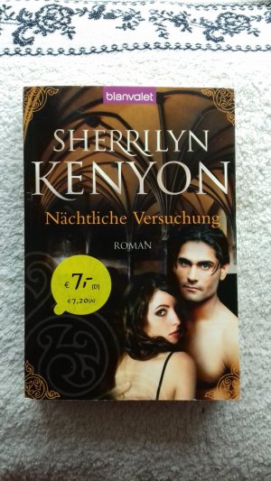 gebrauchtes Buch – Sherrilyn Kenyon – Nächtliche Versuchung