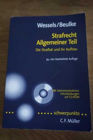 gebrauchtes Buch – Strafrecht Allgemeiner Teil