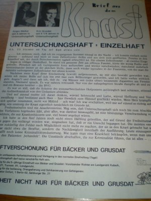 Brief aus dem Knast. Untersuchungshaft = Einzelhaft. Haftverschonung für Bäcker und Grusdat (Poster, Plakat, 1977, Jürgen Bäcker, Eric Grusdat, RAF, Autonome […]