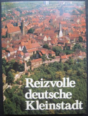 gebrauchtes Buch – Herbert Pothorn – Reizvolle deutsche Kleinstadt - Bildband, Führer, Puzzle