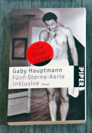 gebrauchtes Buch – Gaby Hauptmann – Fünf-Sterne-Kerle inklusive