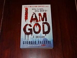 gebrauchtes Buch – Giorgio Faletti – I Am God - Who Lives ... Who Dies ?