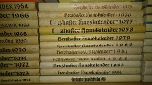 Herzhafter Hauskalender - KONVOLUT - verschiedene Jahrgänge_ 60er, 70er, 80er, 90er, 2000er