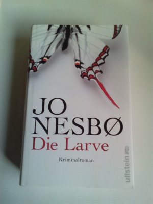 gebrauchtes Buch – Jo Nesbø – Die Larve