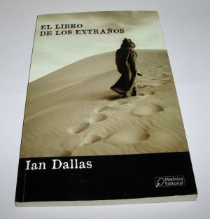 El libro de los extraños