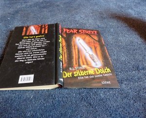 gebrauchtes Buch – R. L. Stine – Der silberne  Dolch . Fear  Street  - Ellie hat das zweite Gesicht