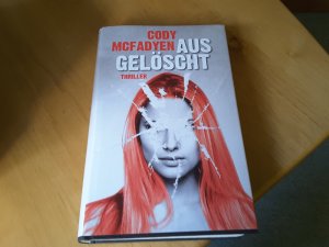 gebrauchtes Buch – Cody Mcfadyen – Ausgelöscht - Thriller. Smoky Barrett, Bd. 4