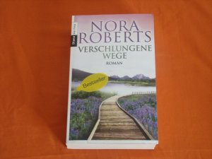 gebrauchtes Buch – Nora Roberts – Verschlungene Wege