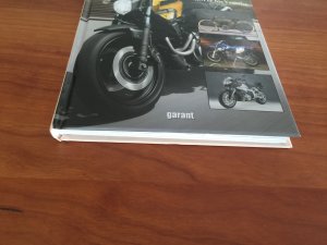 gebrauchtes Buch – garant Verlag GmbH – Motorräder