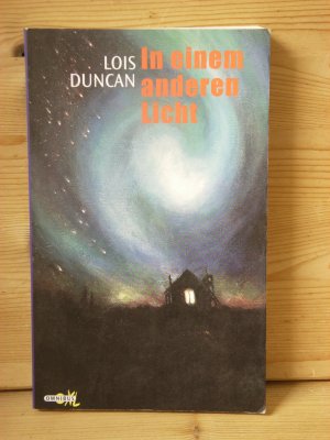 gebrauchtes Buch – Lois Duncan – "In einem anderen Licht"