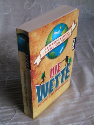 gebrauchtes Buch – Hely, Steve / Chandrasekaran – Die Wette. 42 000 km, 2 Männer, 1 Globus, kein Flugzeug - ungekürzte TB-Erstausgabe