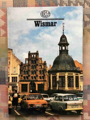 Wismar. mit Fotos von Harry Hardenberg u.e. Einf. von Rainer Crummenerl