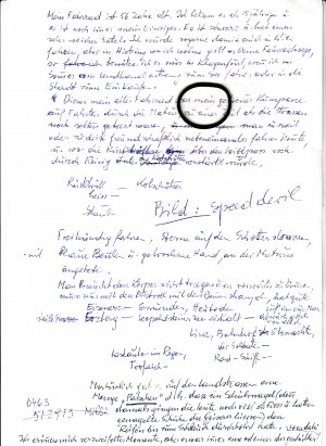 Eigenhändiger, handschriftlicher Text von Maria Lassnig über ihr Fahrrad, undatiert ca. 1990. Autograph. Geschrieben auf die Rückseite einer Einladung […]