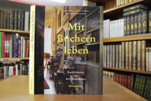 gebrauchtes Buch – Ellis, Estelle – Mit Büchern leben. Buchliebhaber und ihre Bibliotheken.