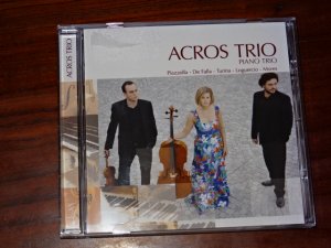 Acros Trio (Piano Trio) - Piazzolla / De Falla / Turina / Loguercio / Mores