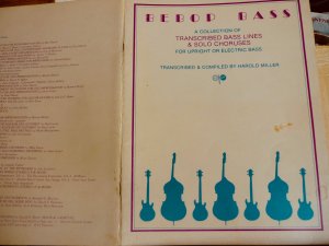 gebrauchtes Buch – Harold Miller – BEBOP BASS. A COLLECTION OF TRANSCRIBED BASS LINES & SOLO CHORUSES FOR UPRIGHT OR ELECTRIC BASS