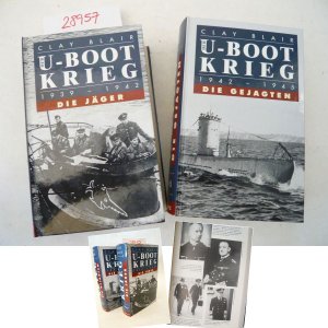 gebrauchtes Buch – Clay Blair – Der U-Boot Krieg 1939-1942. Band 1: Die Jäger / Band 2: Der U-Boot Krieg 1942-1945. Die Gejagten * v o l l s t ä n d i g  i n  2  B ä n d e n