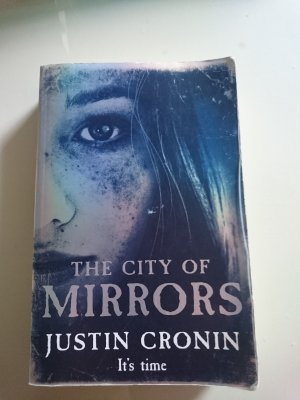 gebrauchtes Buch – Justin Cronin – The City of Mirrors