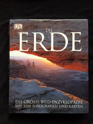 gebrauchtes Buch – Luhr, James F – Die Erde - Die große Bild-Enzyklopädie. Mit 3200 Fotografien und Karten