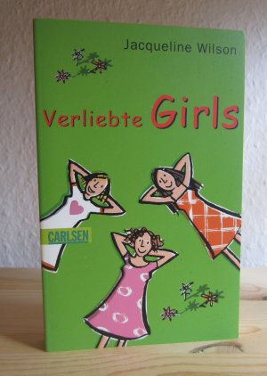 gebrauchtes Buch – Jacqueline Wilson – Verliebte Girls