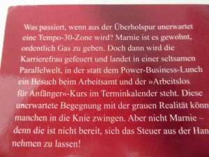 gebrauchtes Buch – Tine Wittler – Parallelwelt. Roman. TB