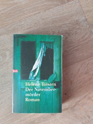 gebrauchtes Buch – Helene Tursten – Der Novembermörder