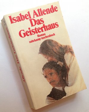 gebrauchtes Buch – Isabel Allende – Das Geisterhaus